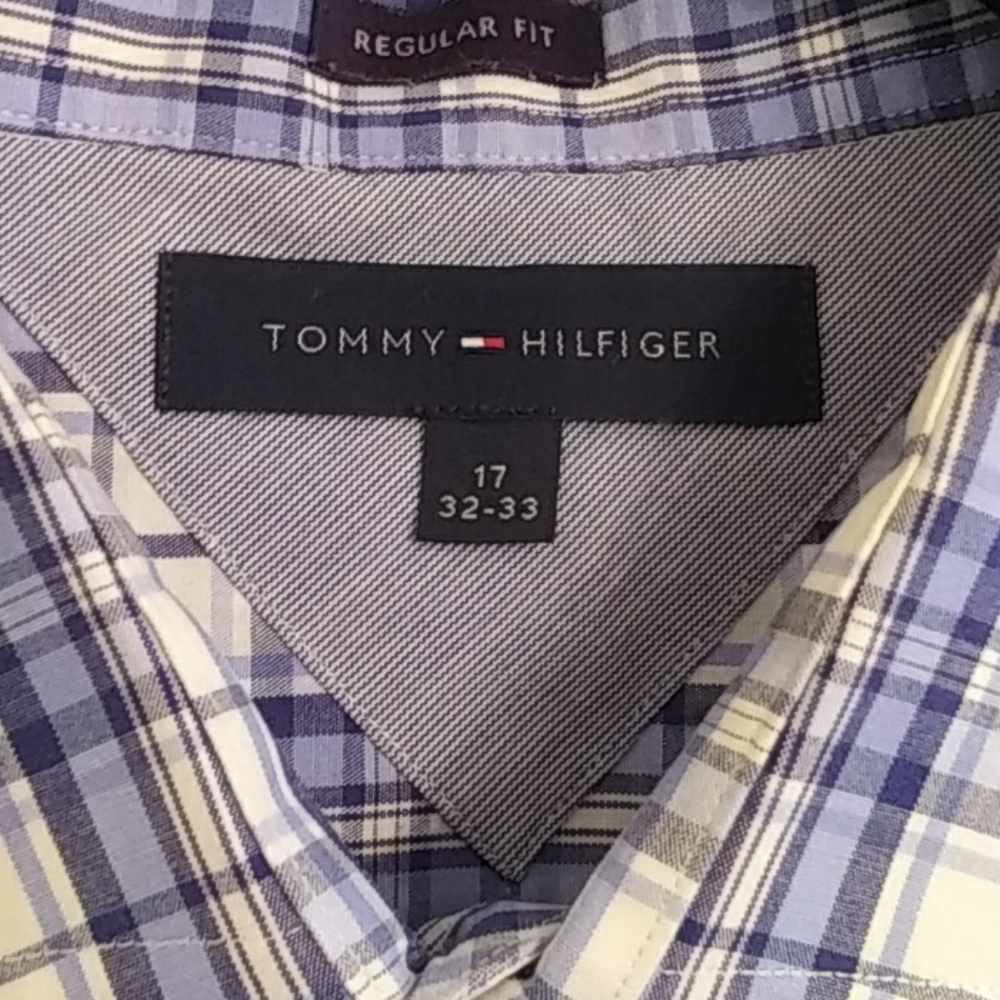 Tommy Hilfiger Men's Dress Shirt Size 17 32/33 - Picture 2 of 7